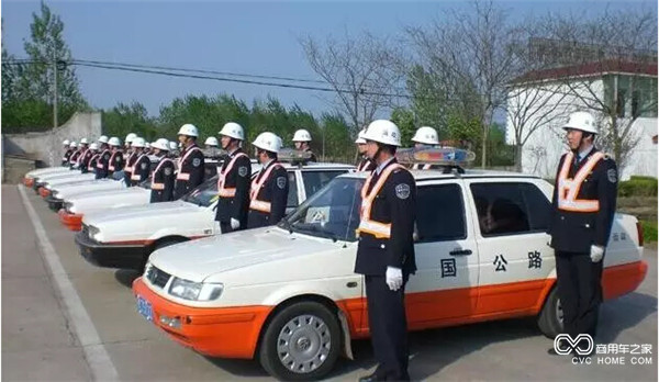 卡車司機(jī)-14.jpg